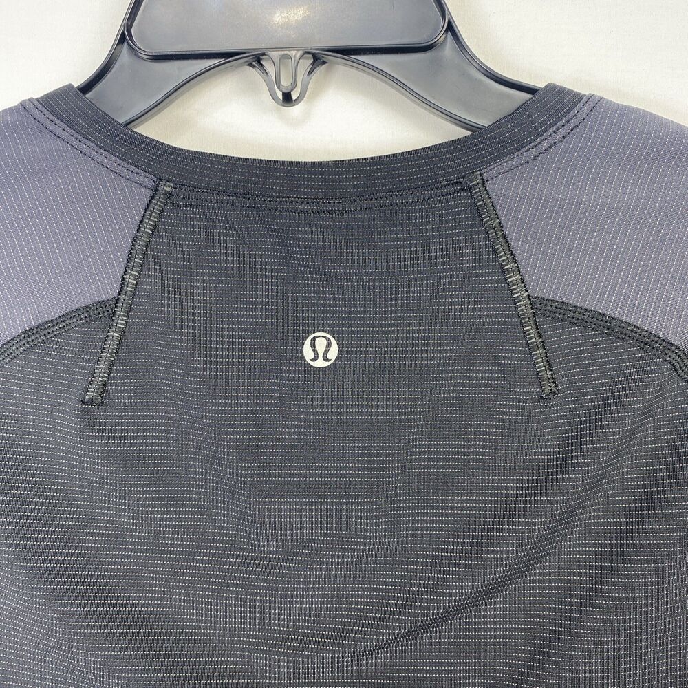 Lululemon Mens Shirt Lightweight Short Sleeve Black Medium Athletic No Size